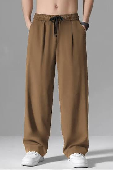 baggy trousers